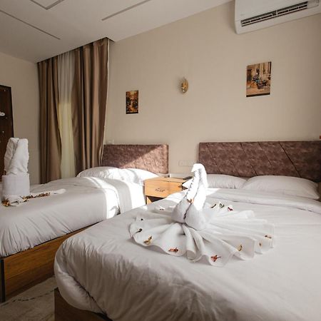 The View Pyramids Hotel Kafrat al Jabal Exterior photo
